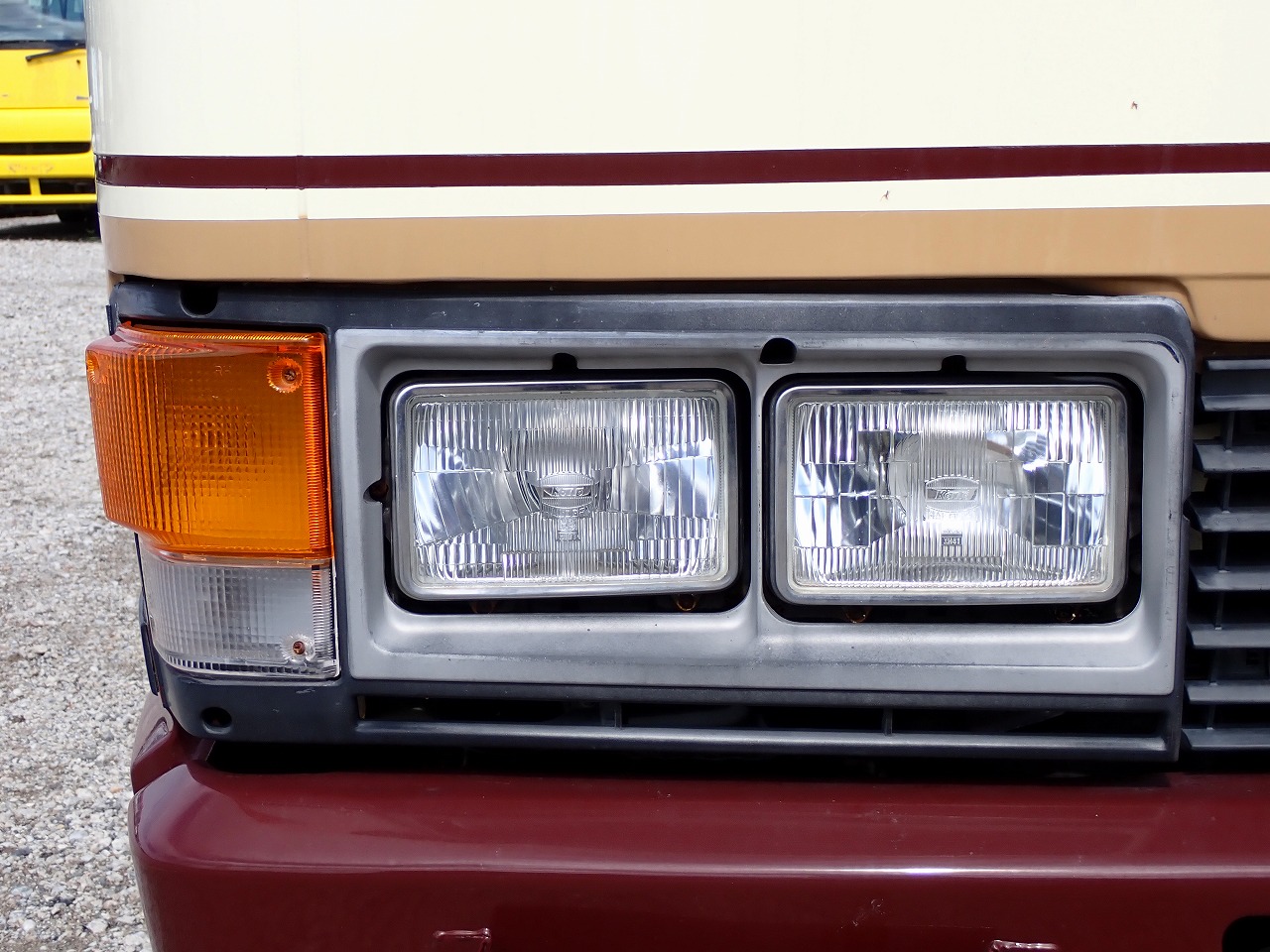 TOYOTA Coaster