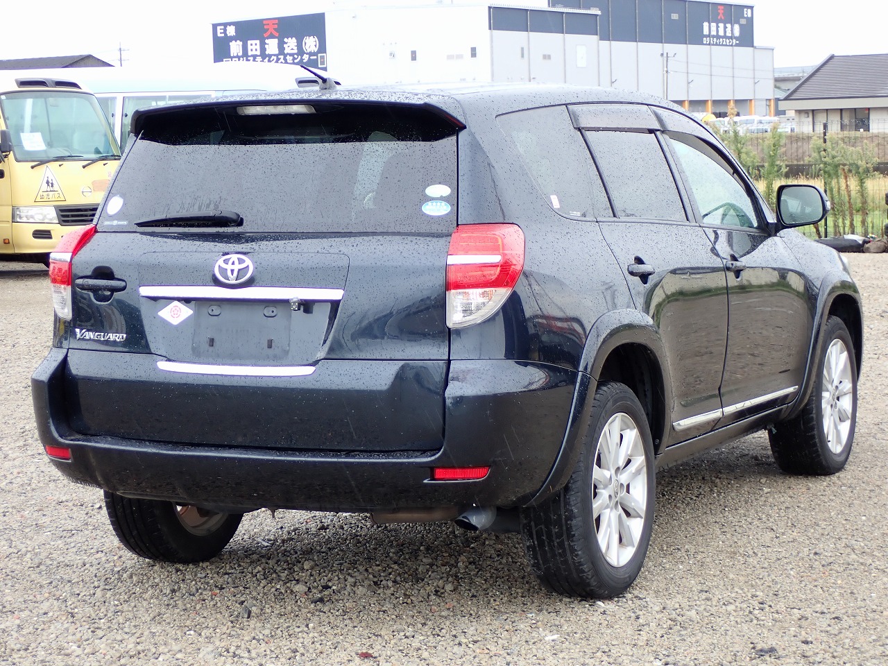 TOYOTA Vanguard