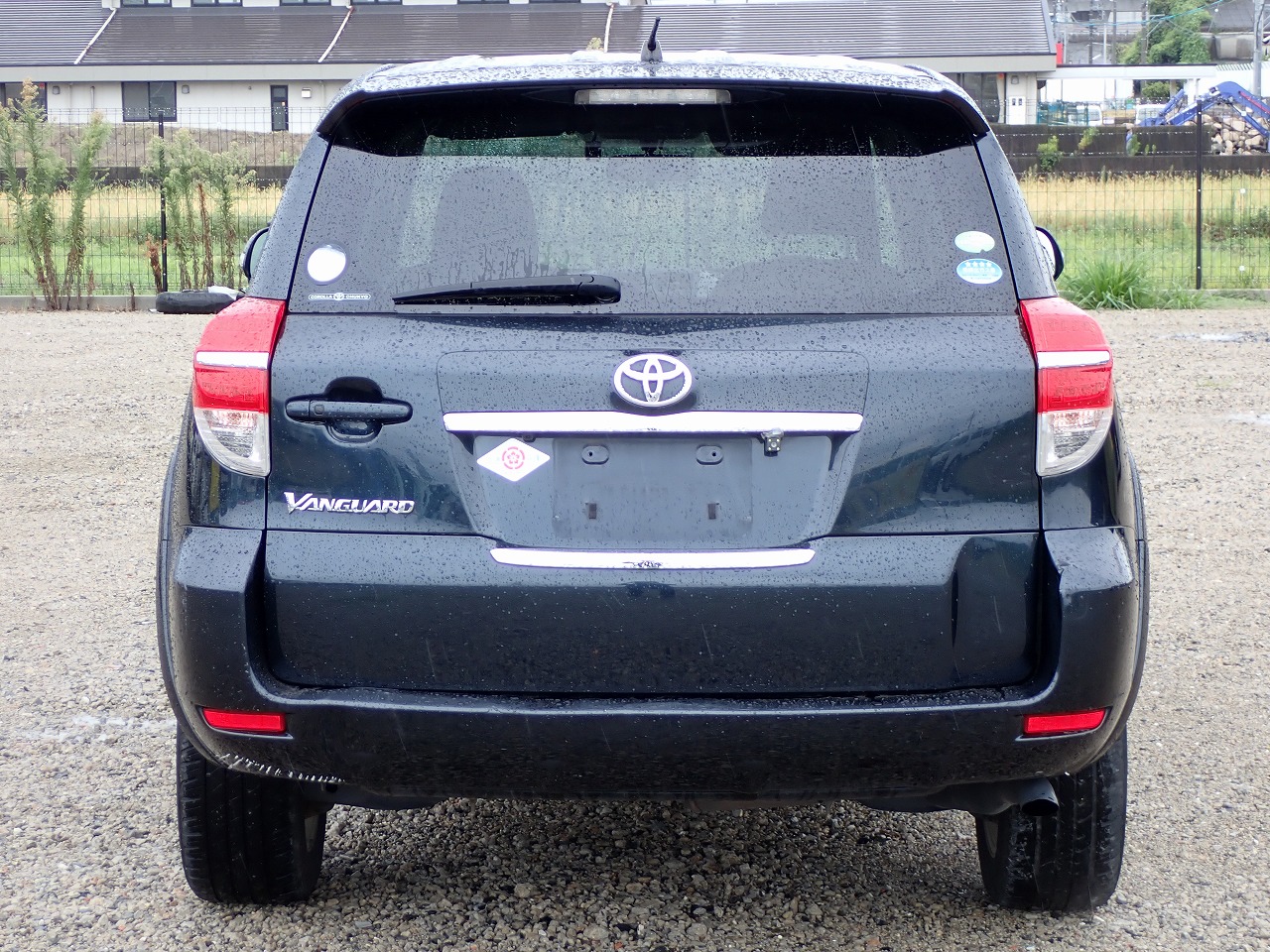 TOYOTA Vanguard