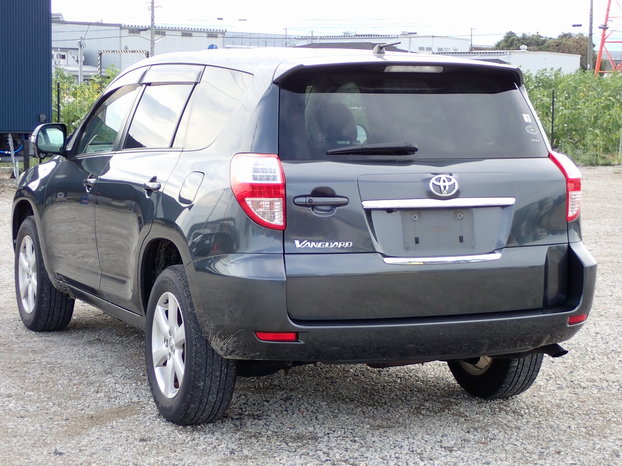 TOYOTA Vanguard