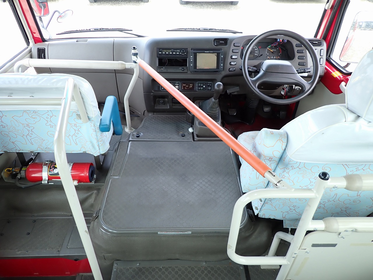MITSUBISHI Rosa