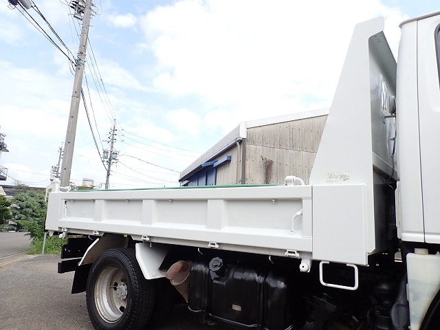 ISUZU Elf Truck
