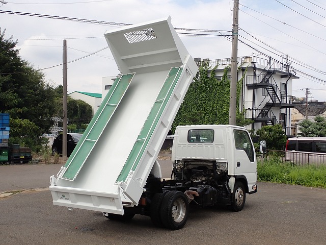 ISUZU Elf Truck