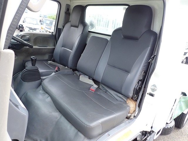 ISUZU Elf Truck