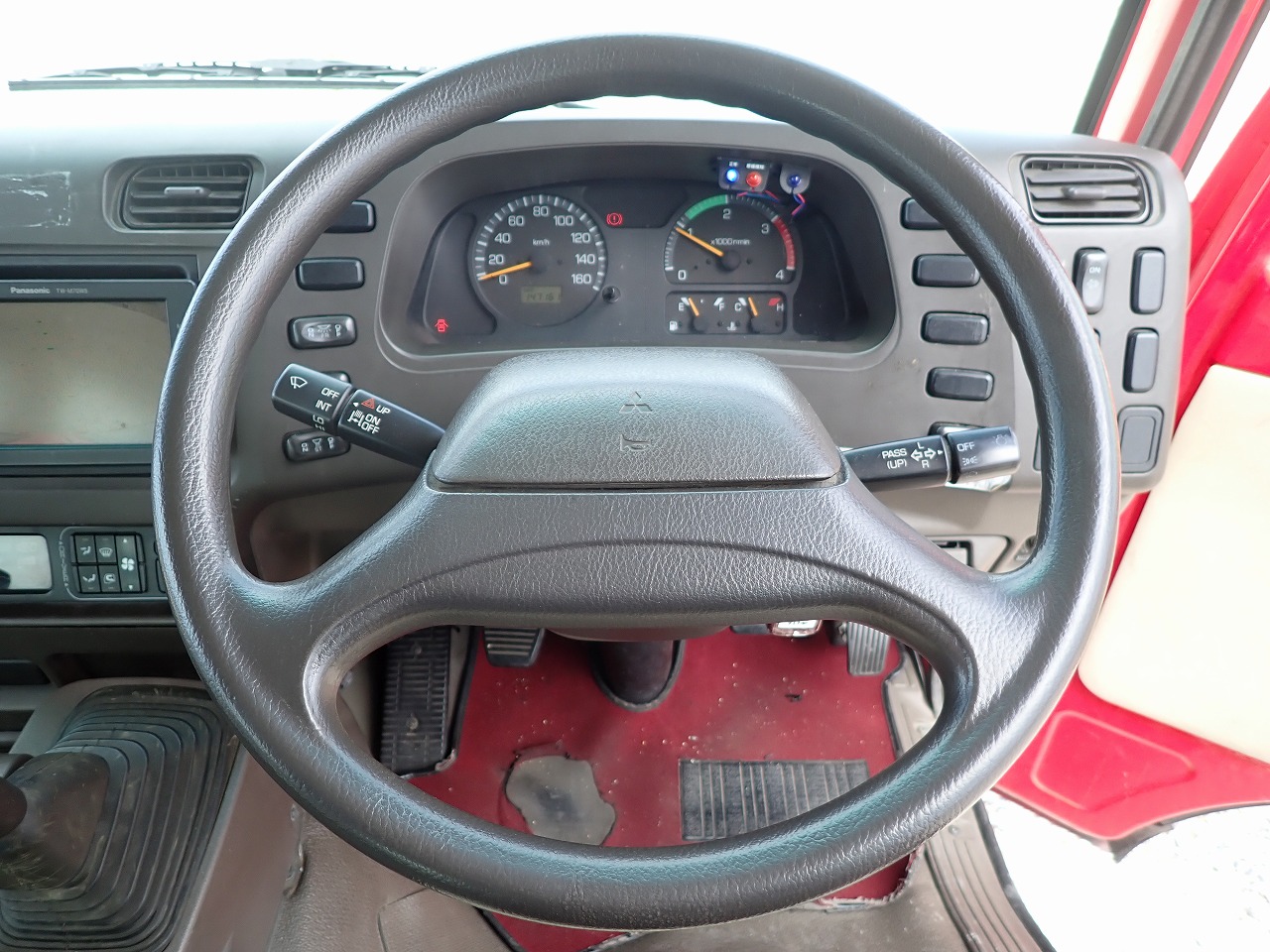 MITSUBISHI Rosa