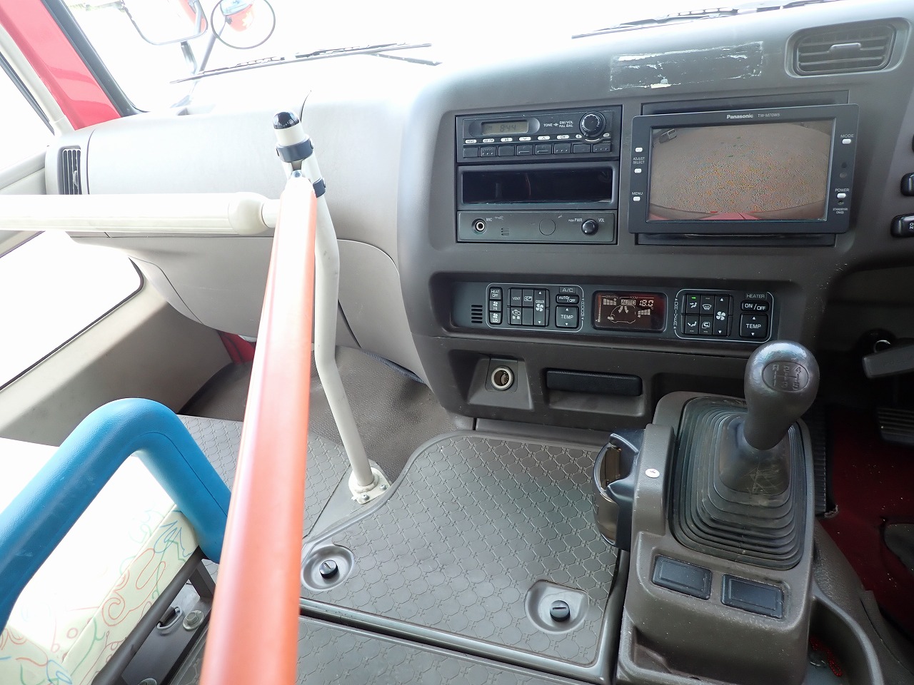 MITSUBISHI Rosa