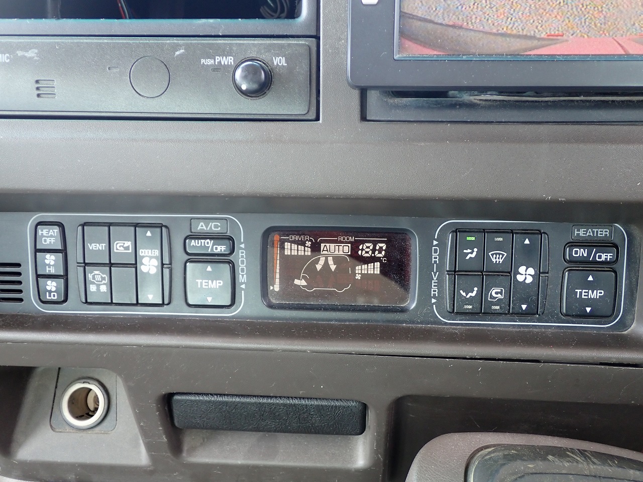 MITSUBISHI Rosa