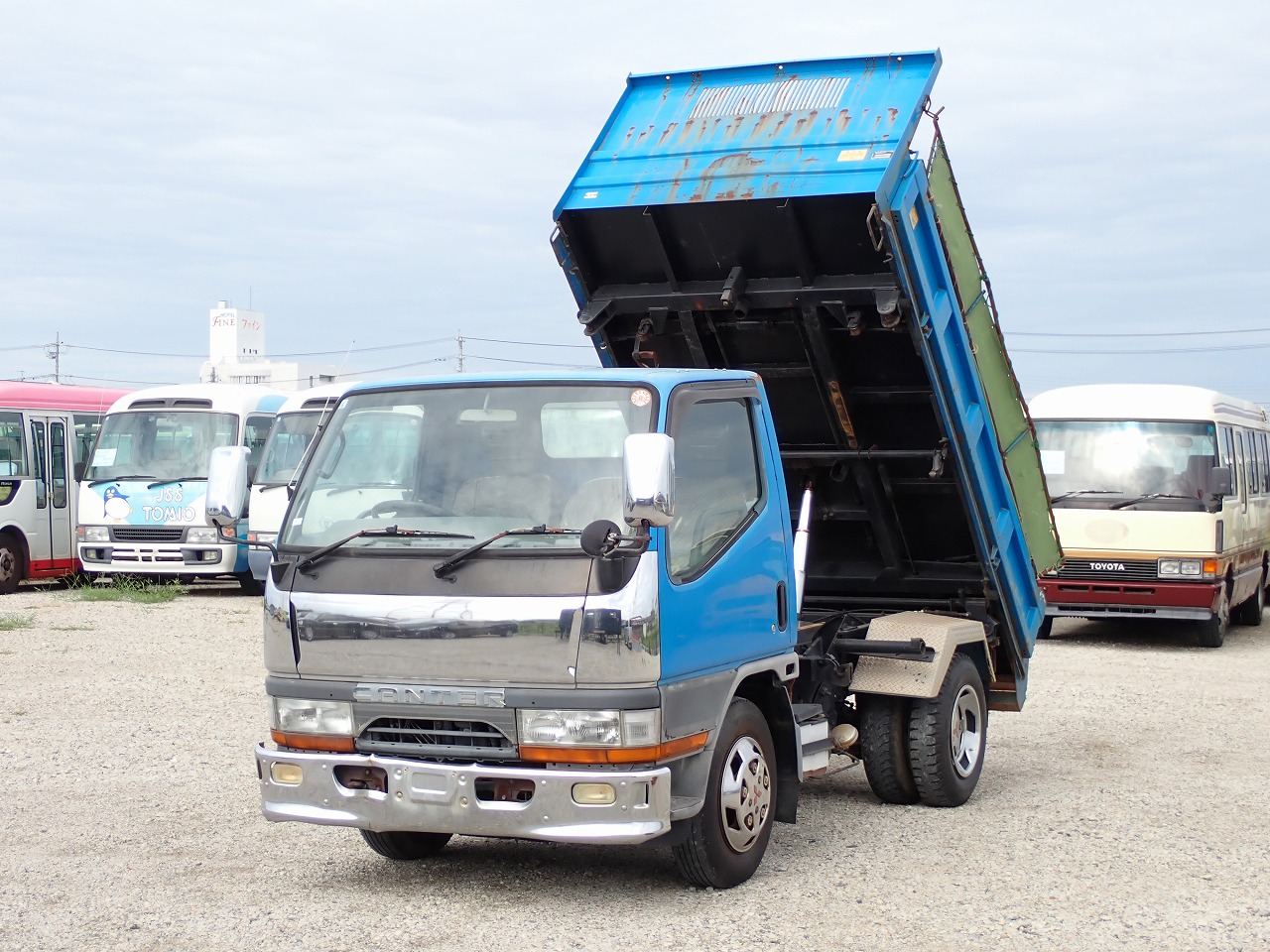 MITSUBISHI FUSO Canter