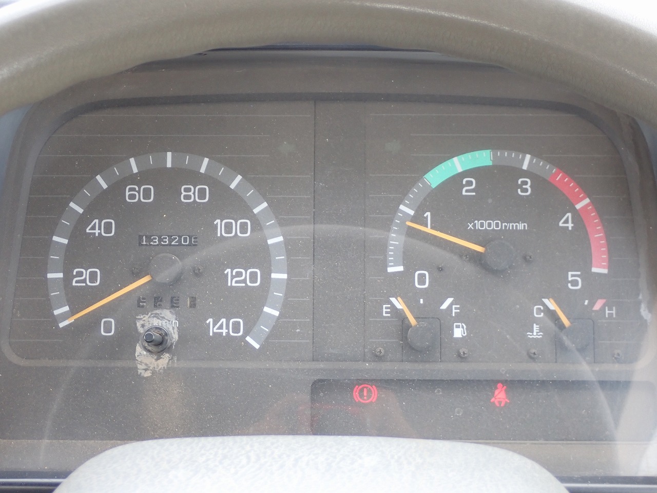 MITSUBISHI FUSO Canter
