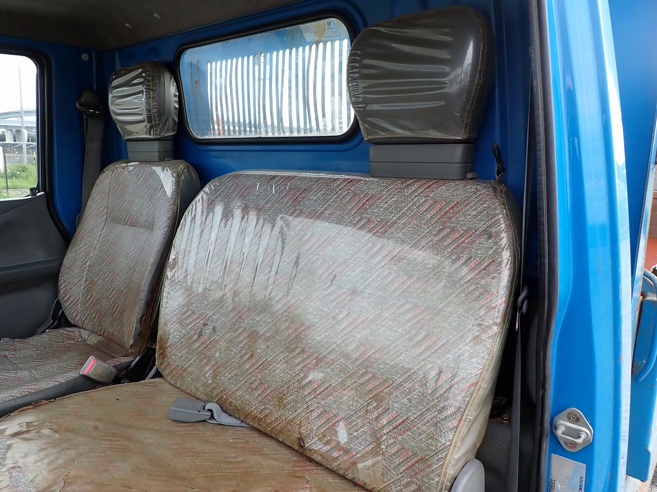 MITSUBISHI FUSO Canter