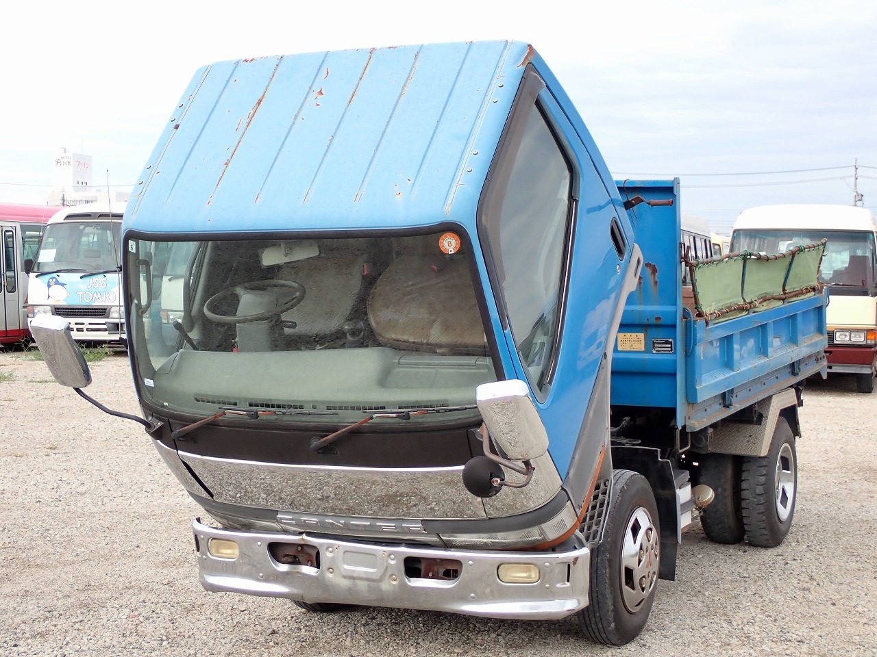 MITSUBISHI FUSO Canter