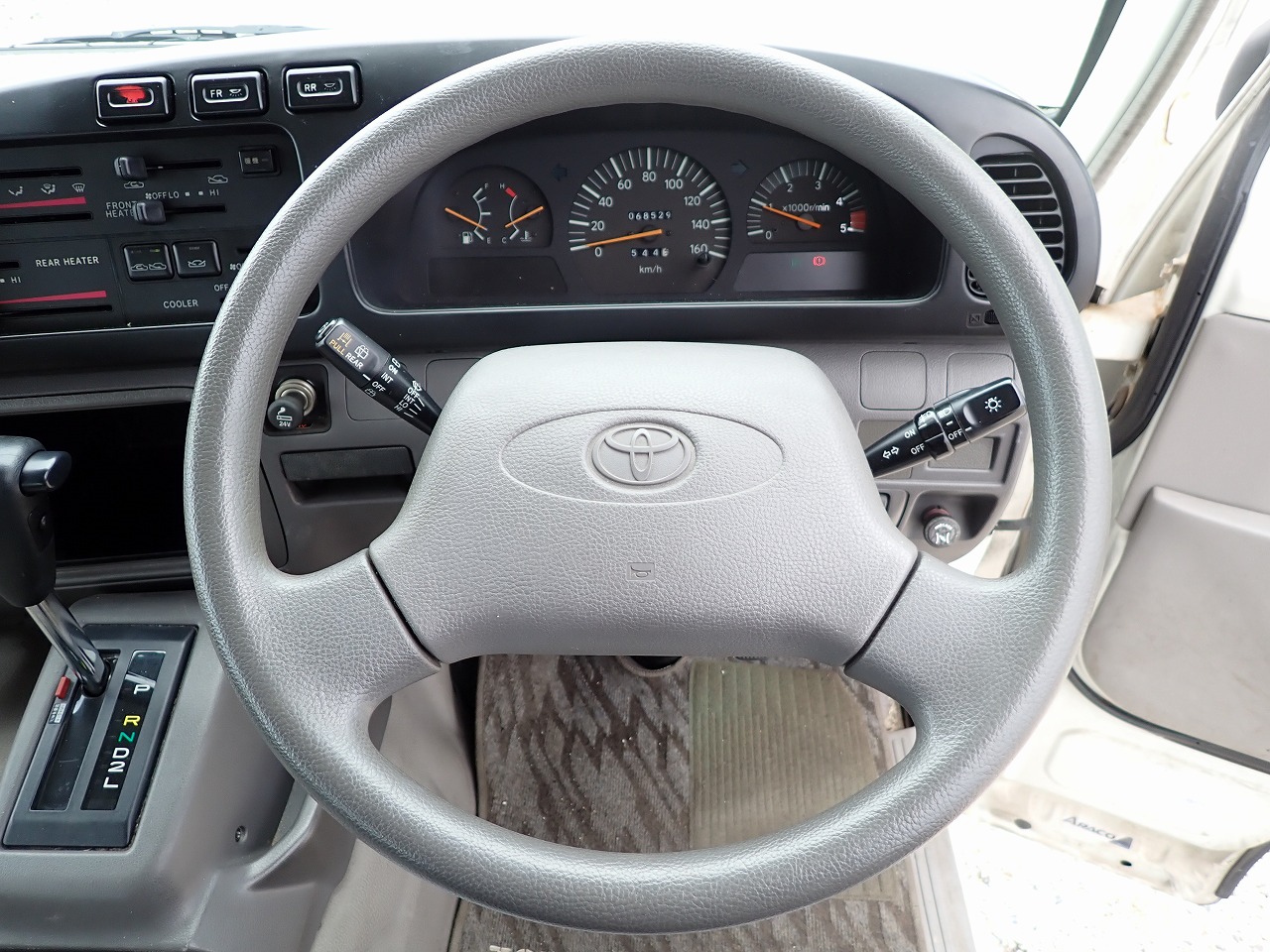 TOYOTA Coaster