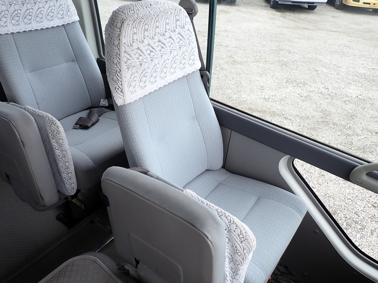 TOYOTA Coaster