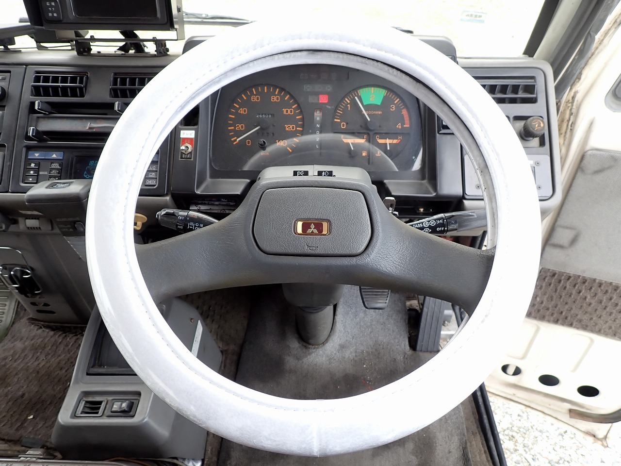 MITSUBISHI Rosa