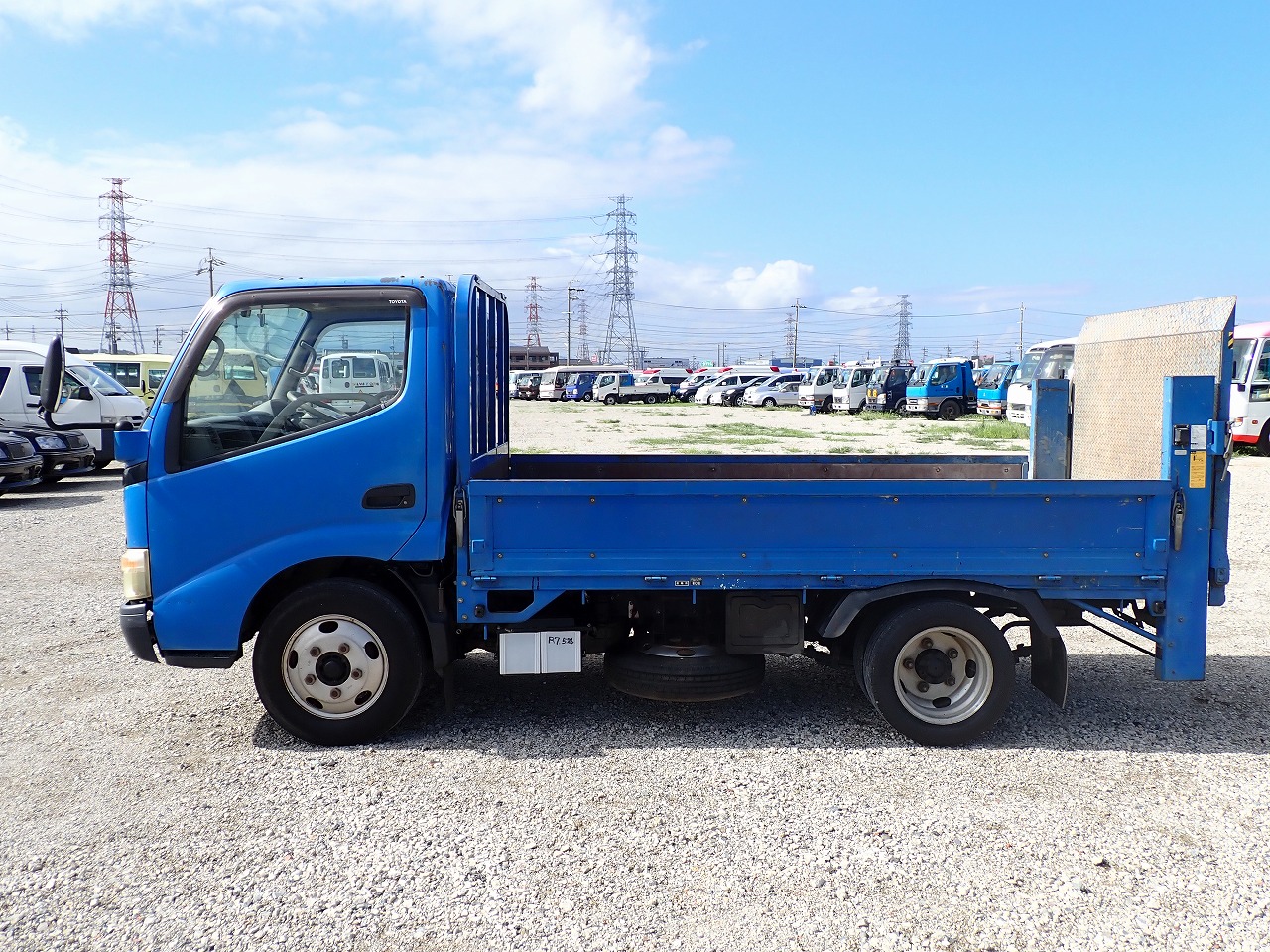TOYOTA Toyoace