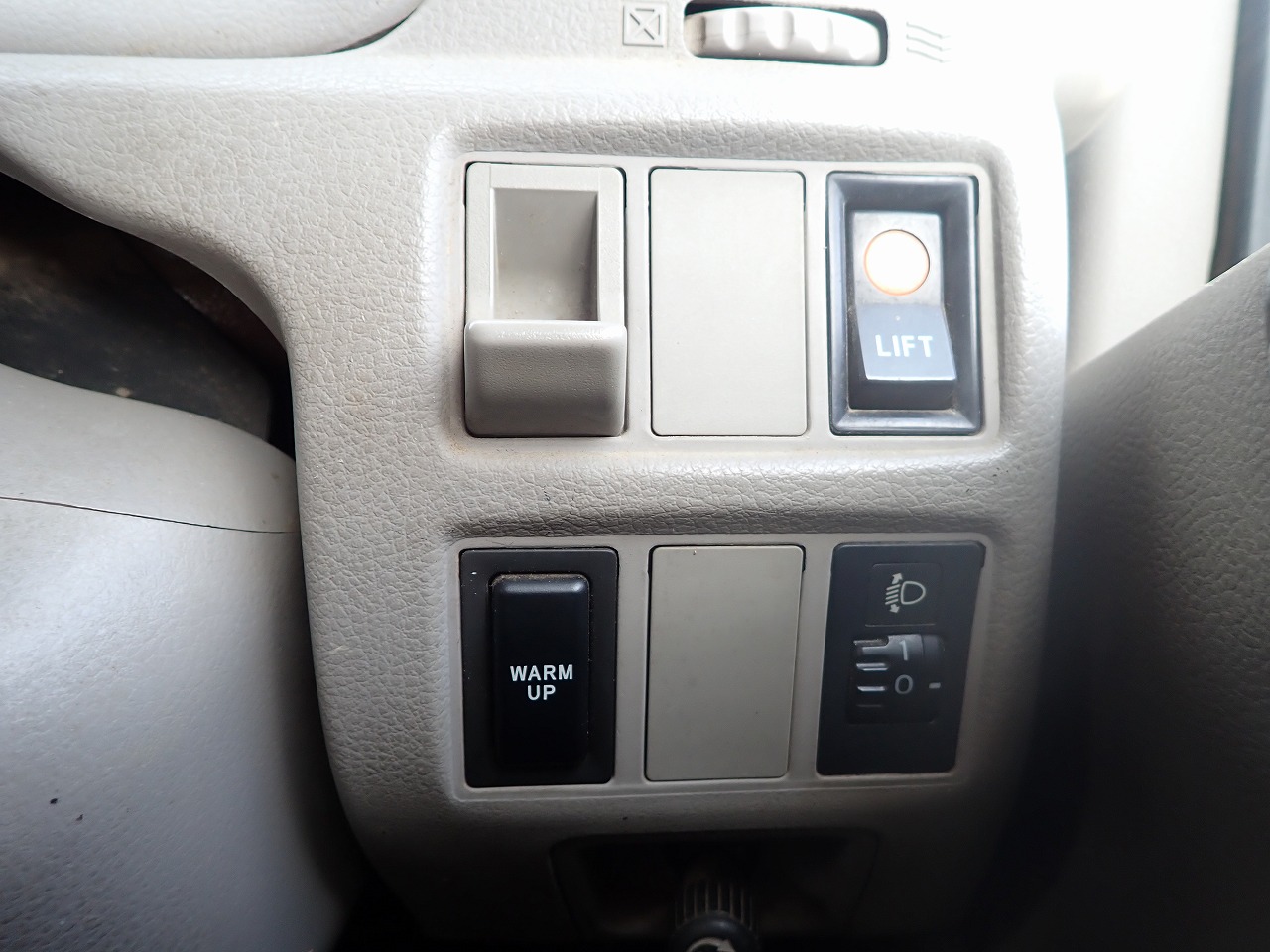 TOYOTA Toyoace