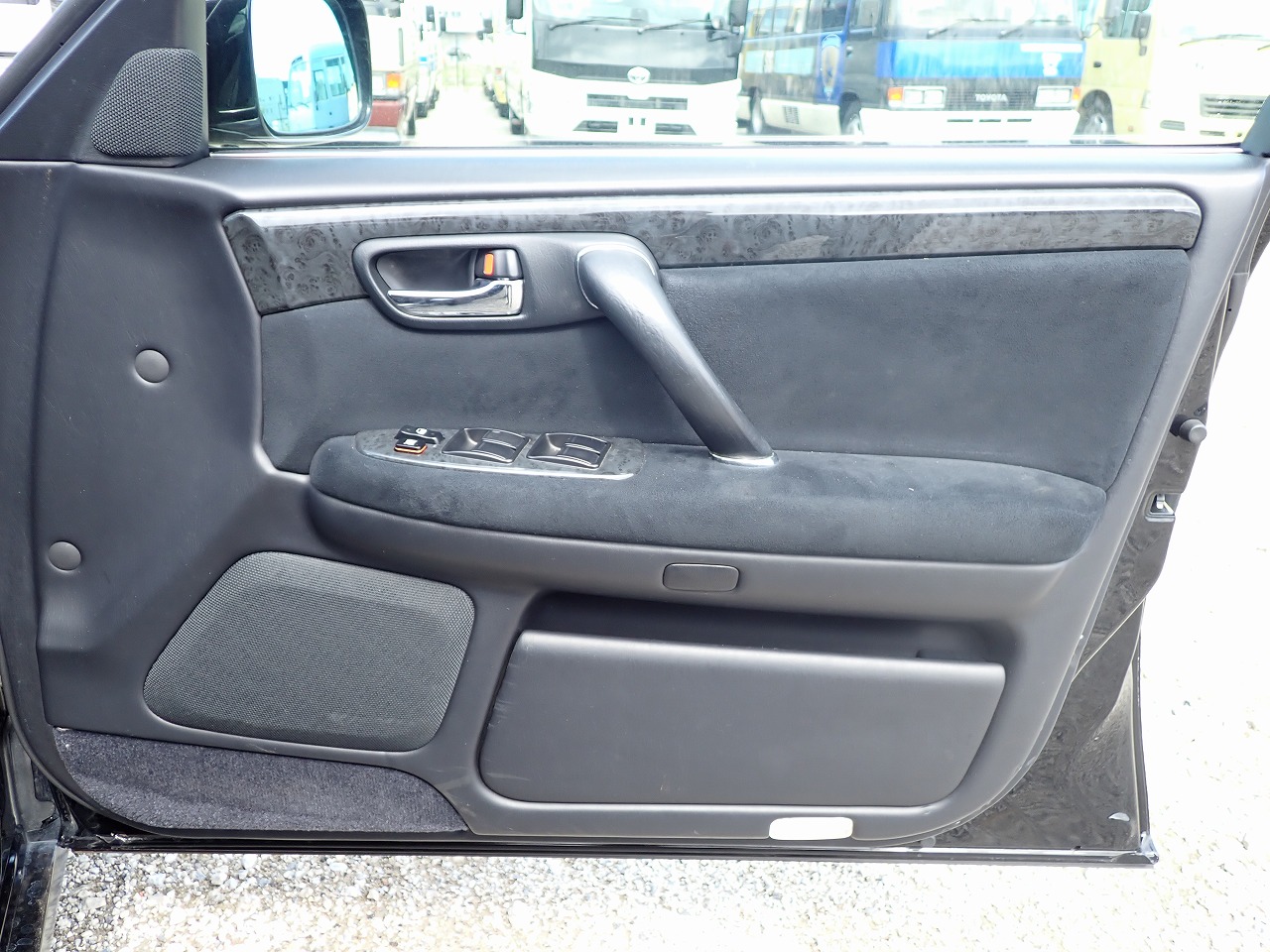 TOYOTA Crown Estate