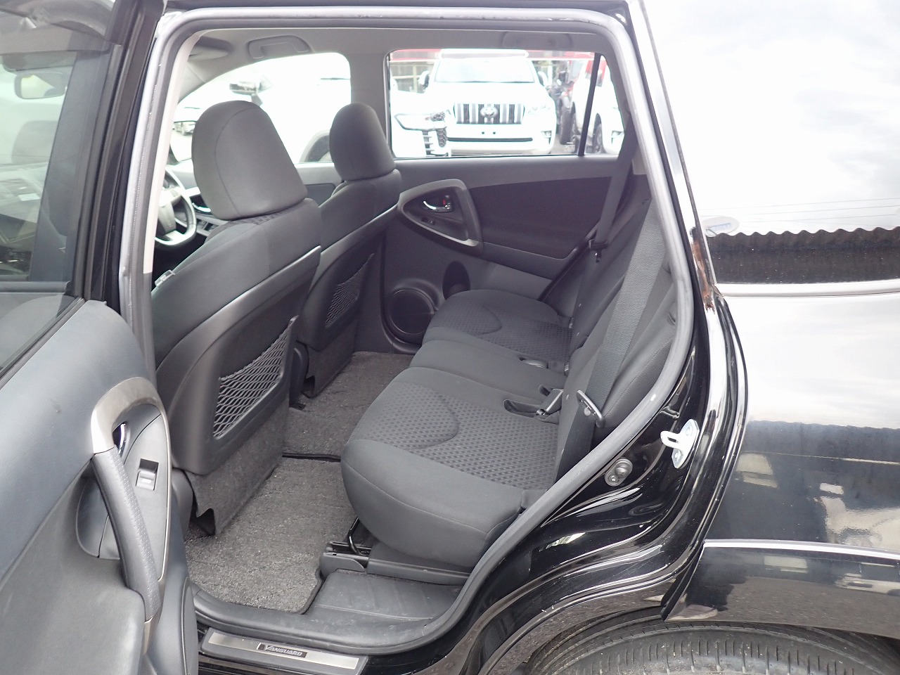TOYOTA Vanguard