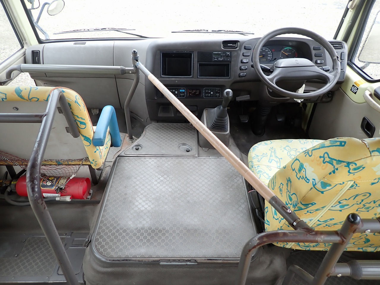 MITSUBISHI Rosa