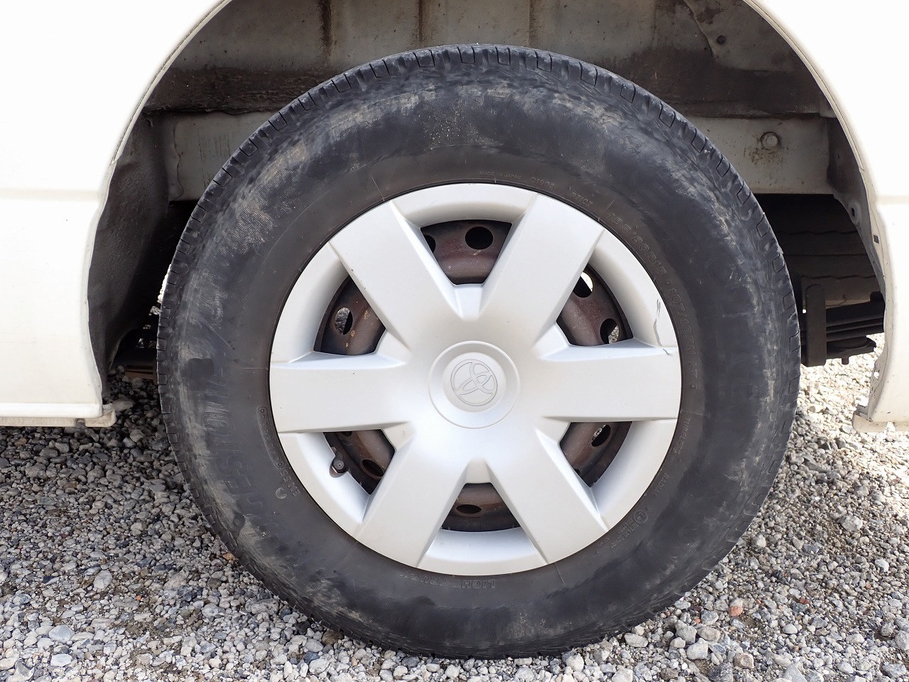 TOYOTA Hiace Commuter