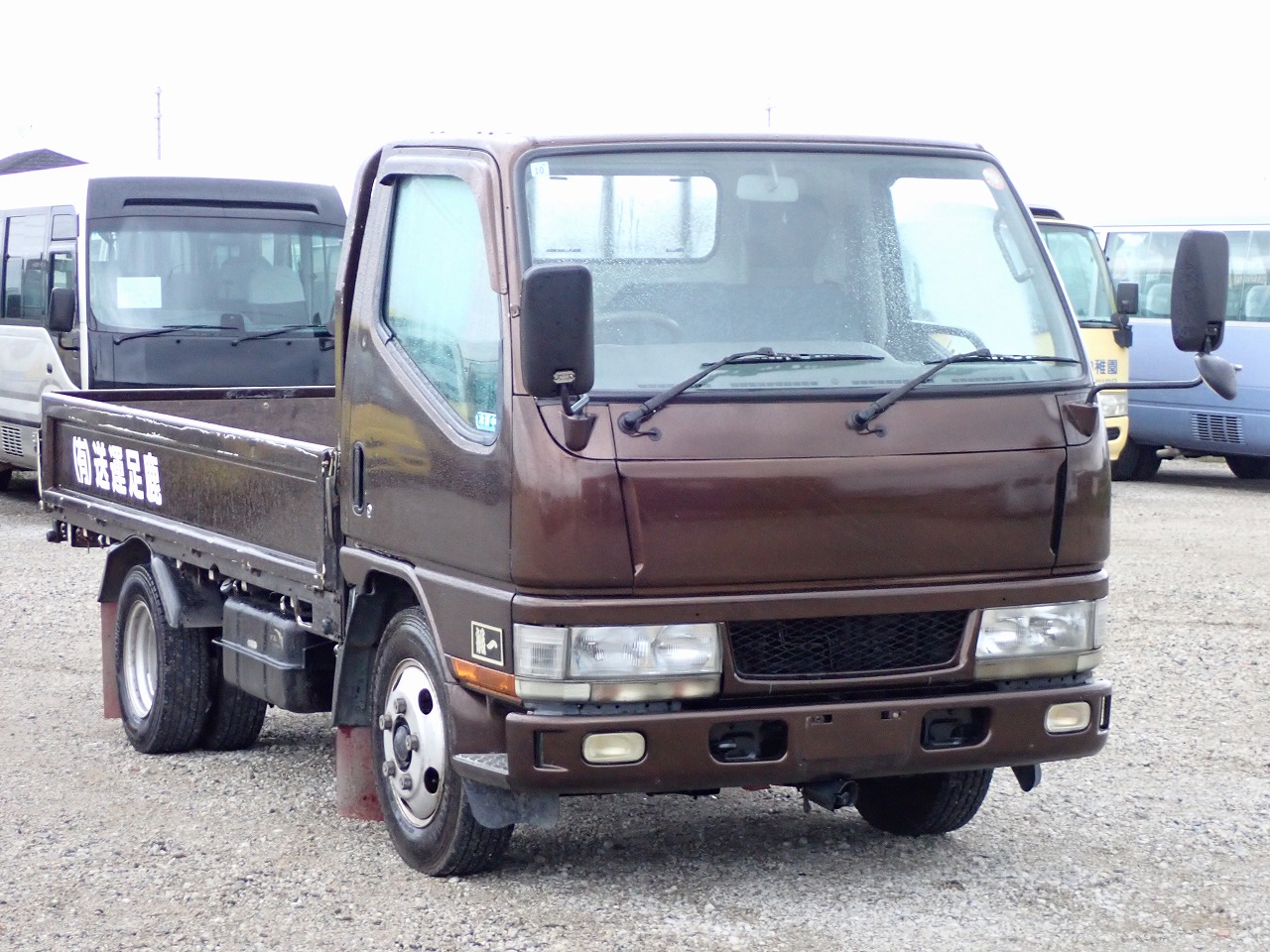 MITSUBISHI Canter