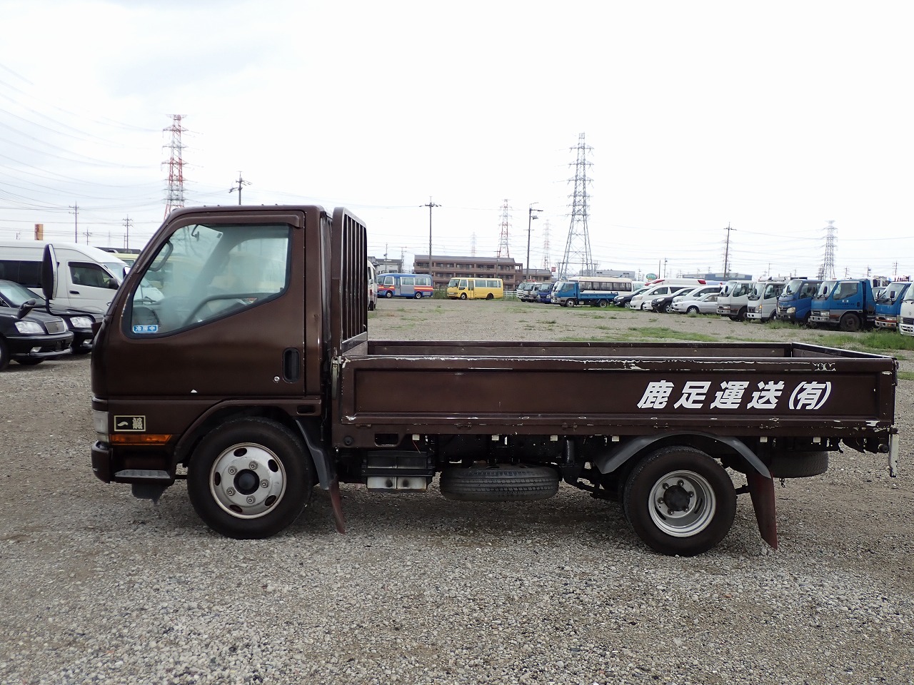 MITSUBISHI Canter