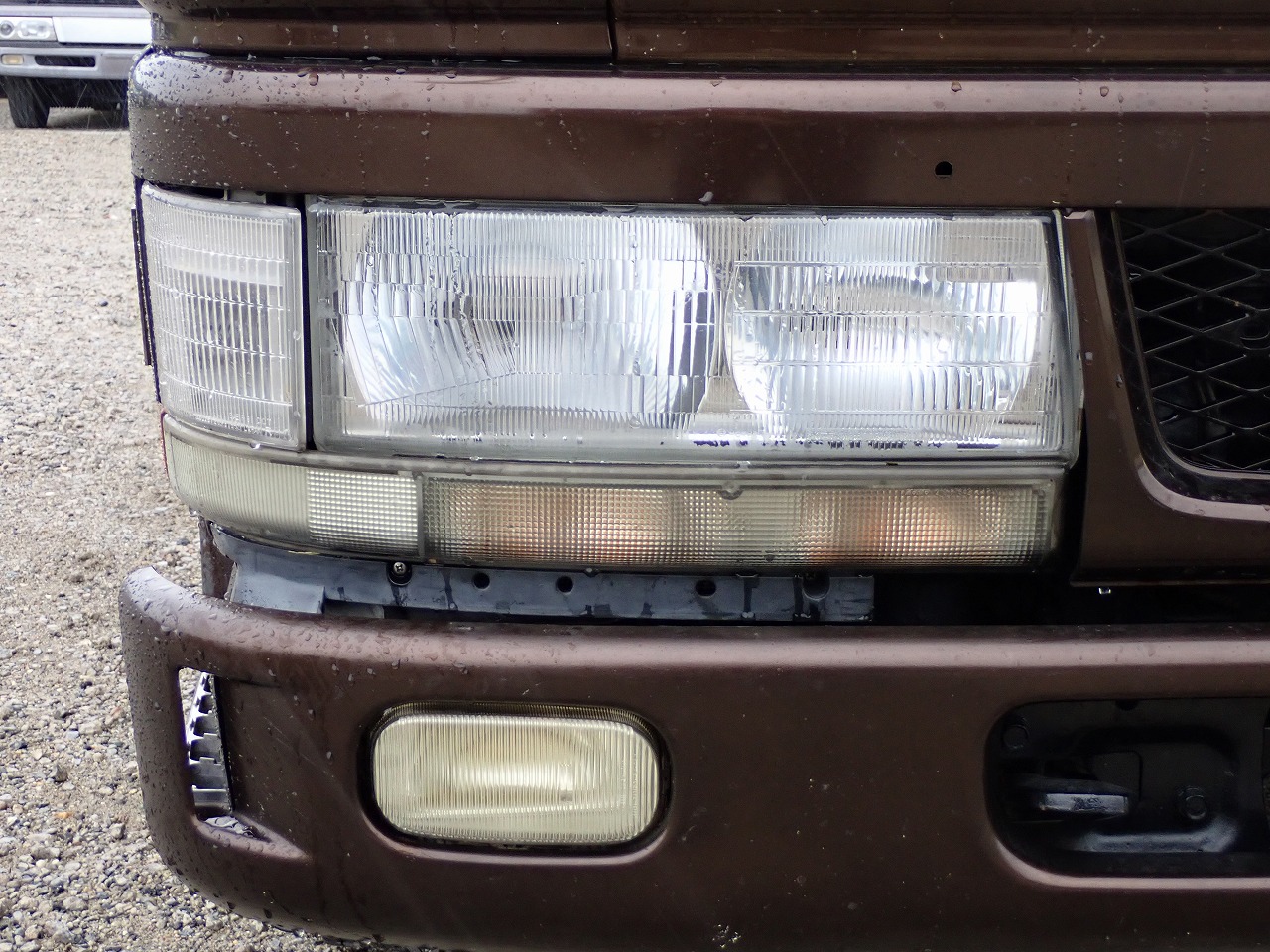 MITSUBISHI Canter