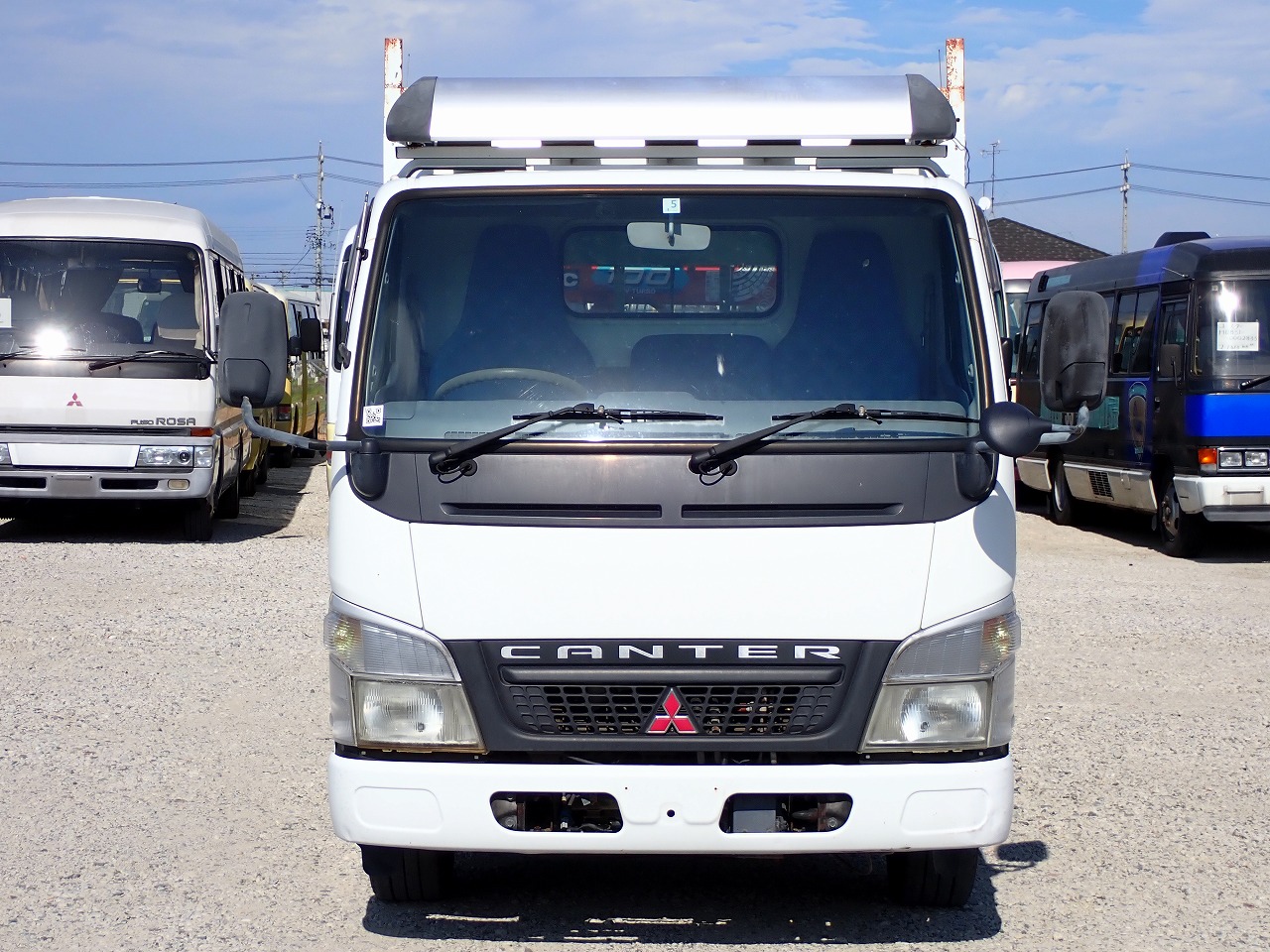 MITSUBISHI Canter