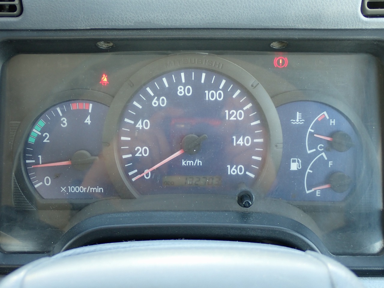 MITSUBISHI Canter