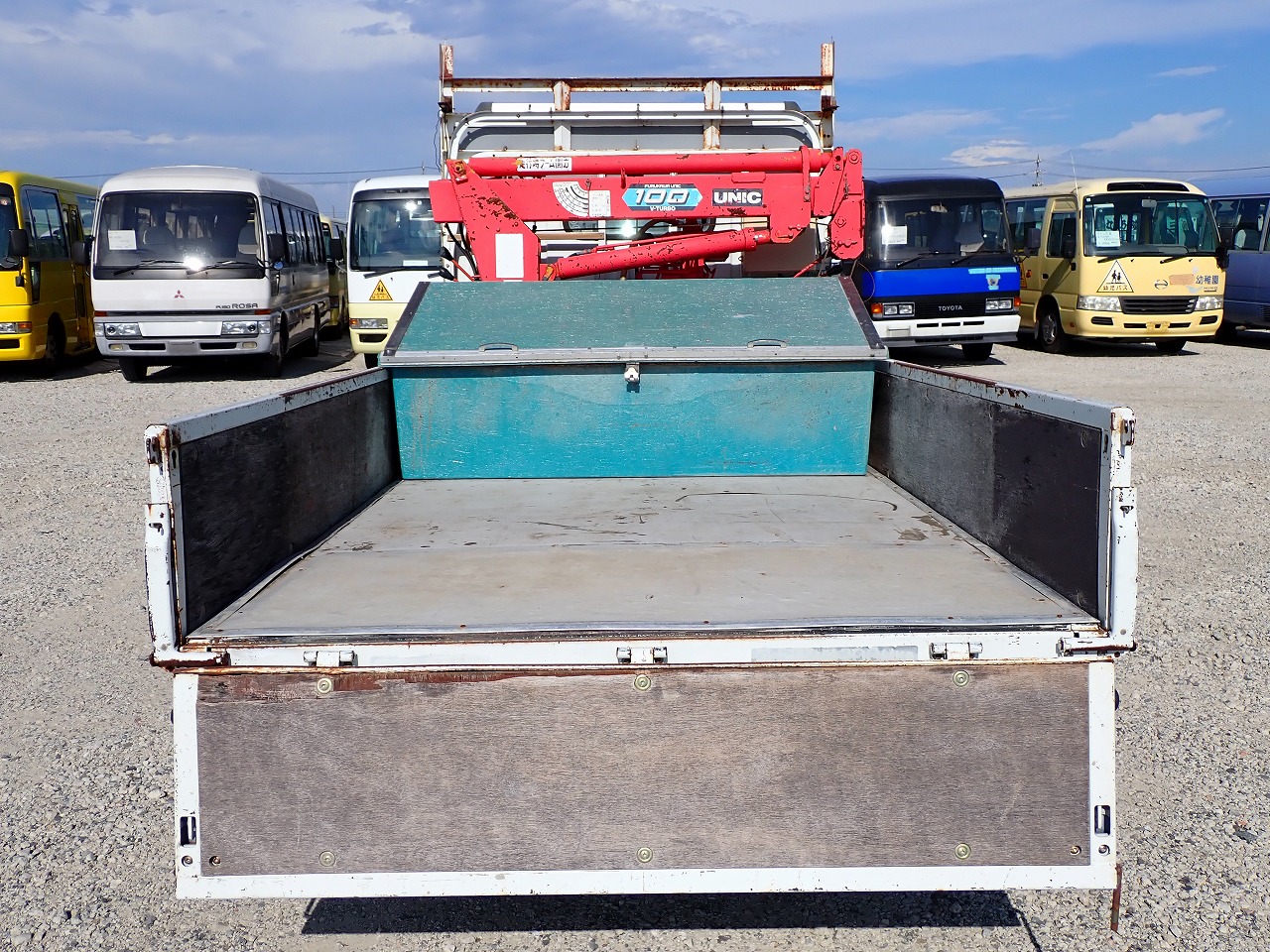 MITSUBISHI Canter
