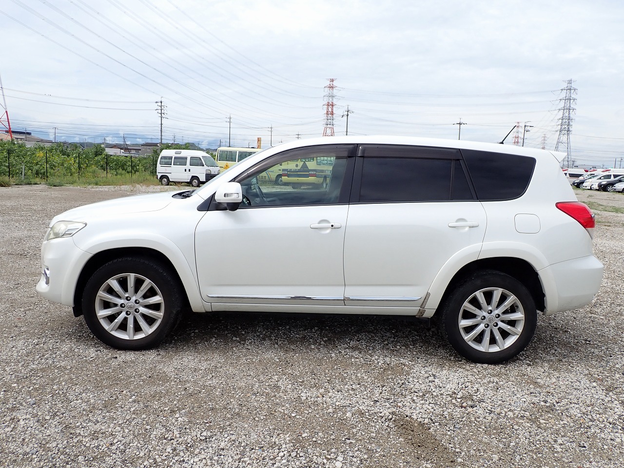 TOYOTA Vanguard