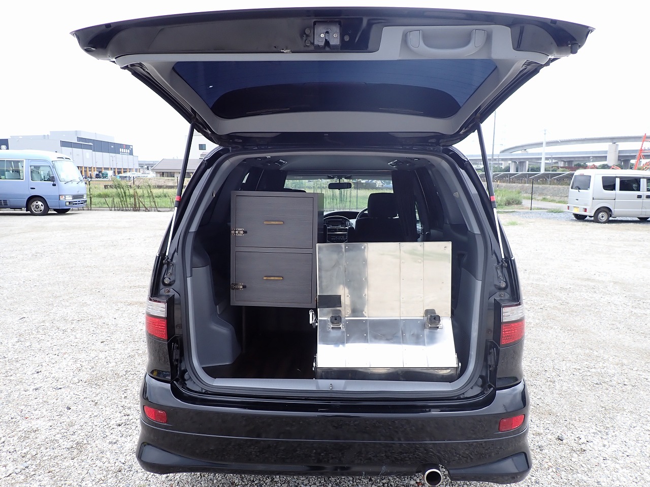 TOYOTA Estima