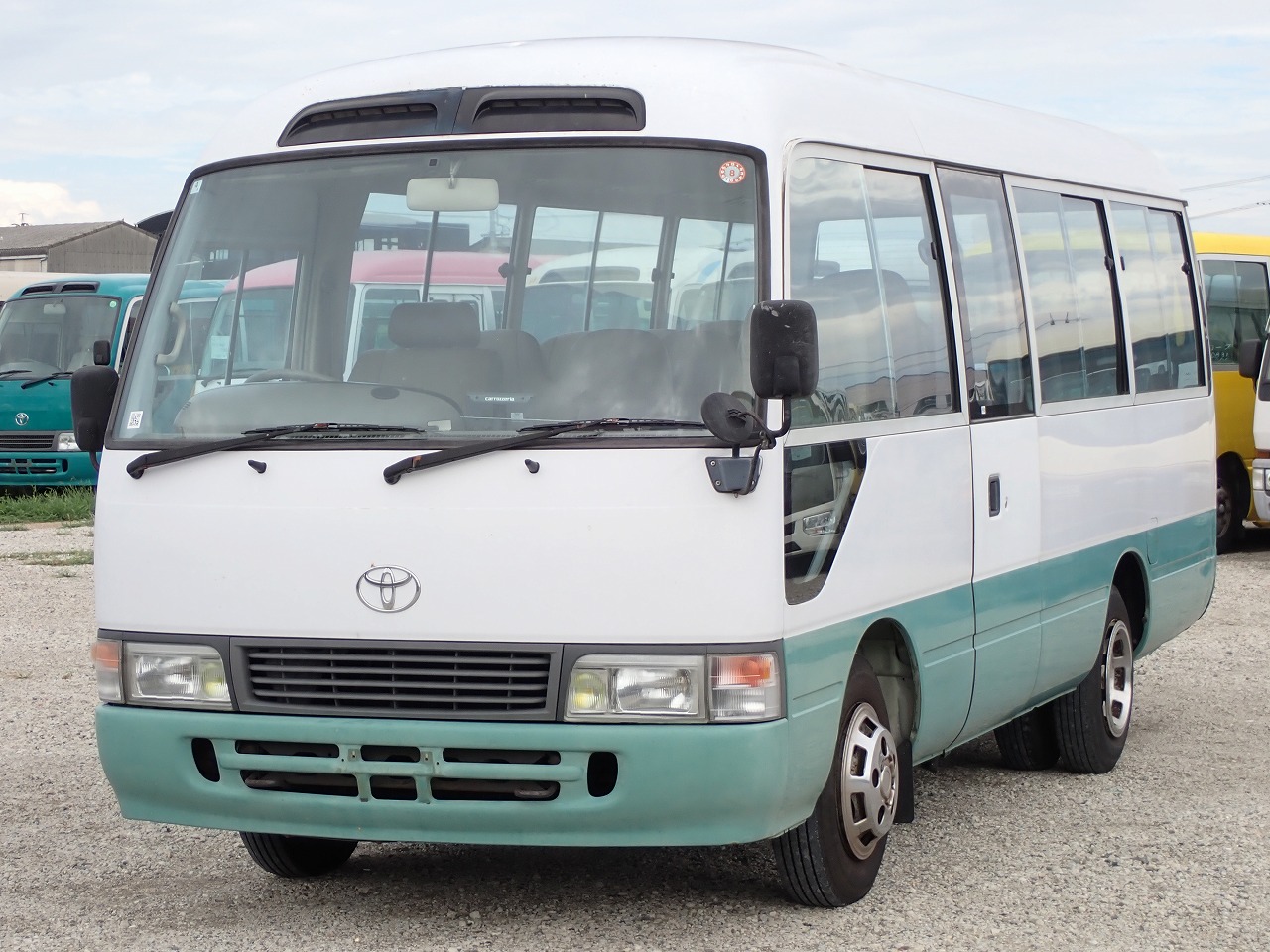 TOYOTA Coaster