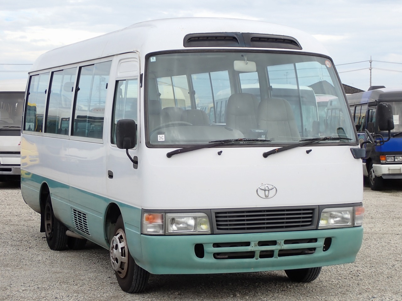 TOYOTA Coaster