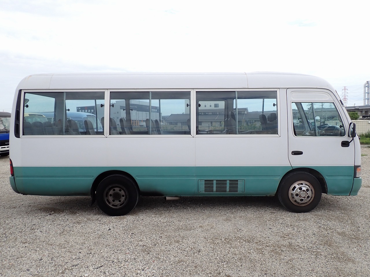 TOYOTA Coaster