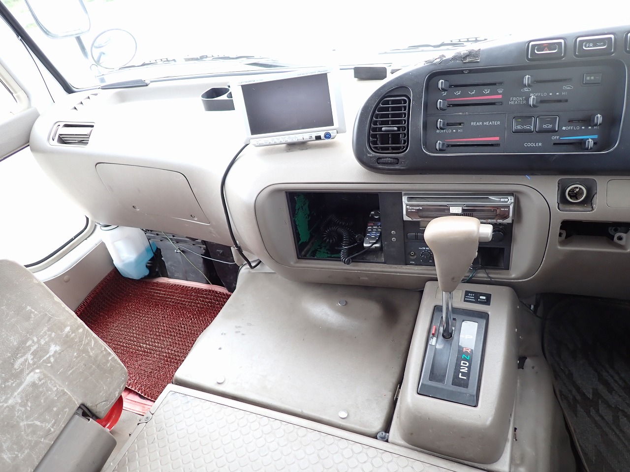 TOYOTA Coaster