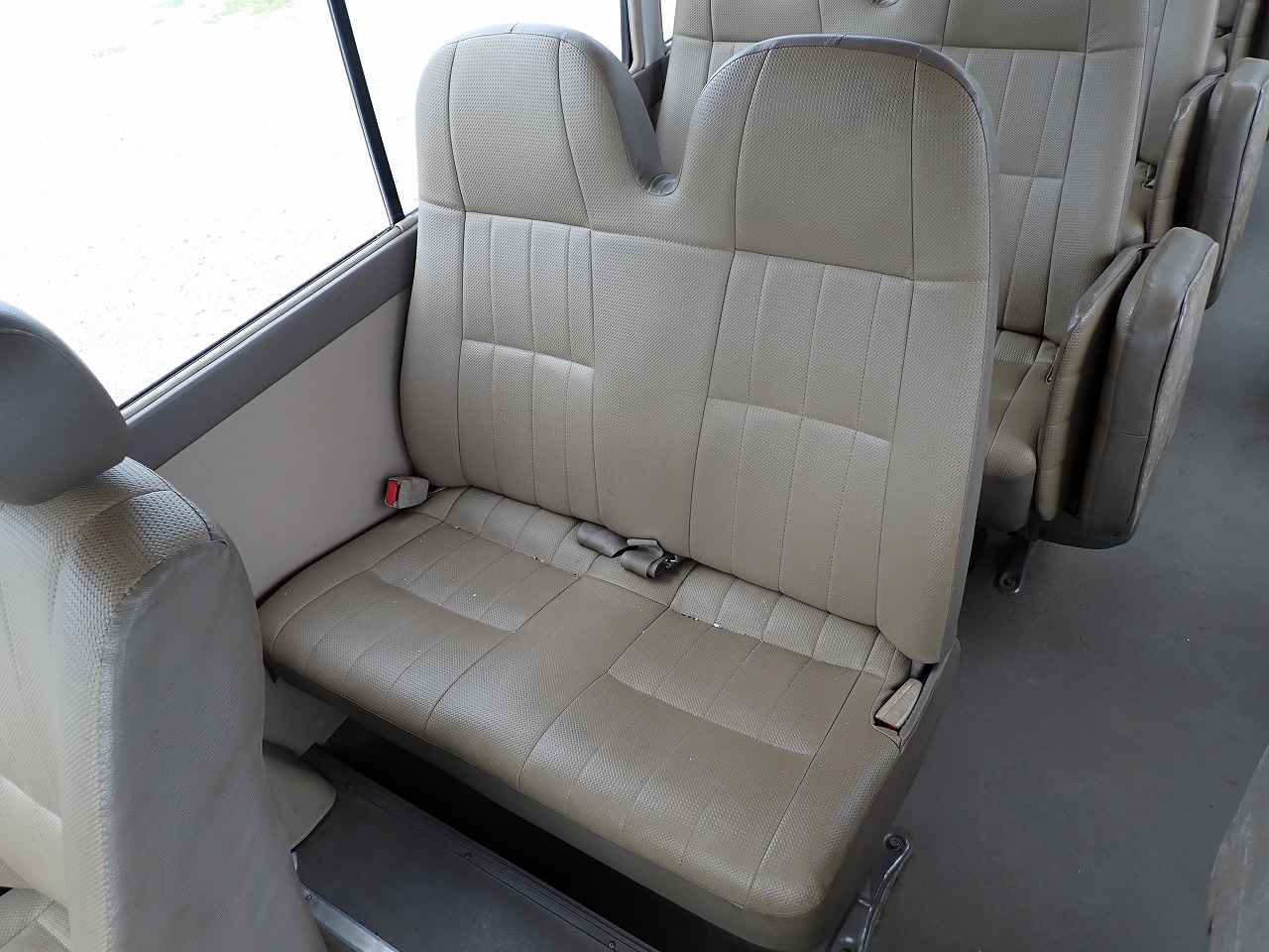 TOYOTA Coaster