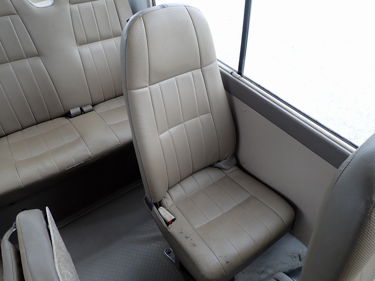 TOYOTA Coaster