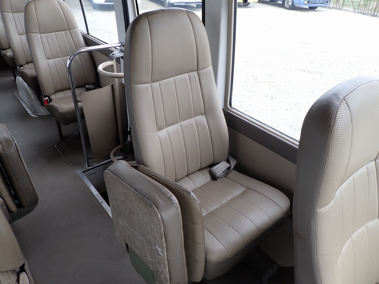TOYOTA Coaster
