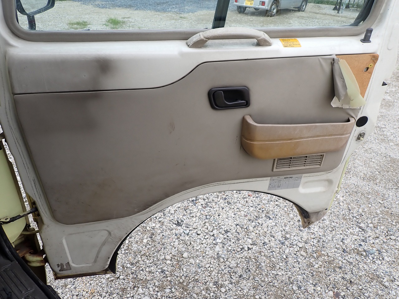 MITSUBISHI Rosa