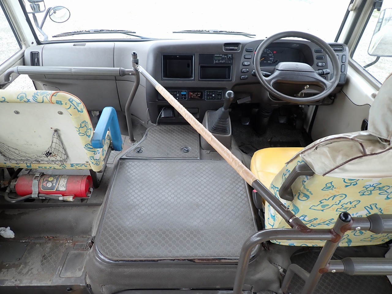 MITSUBISHI Rosa