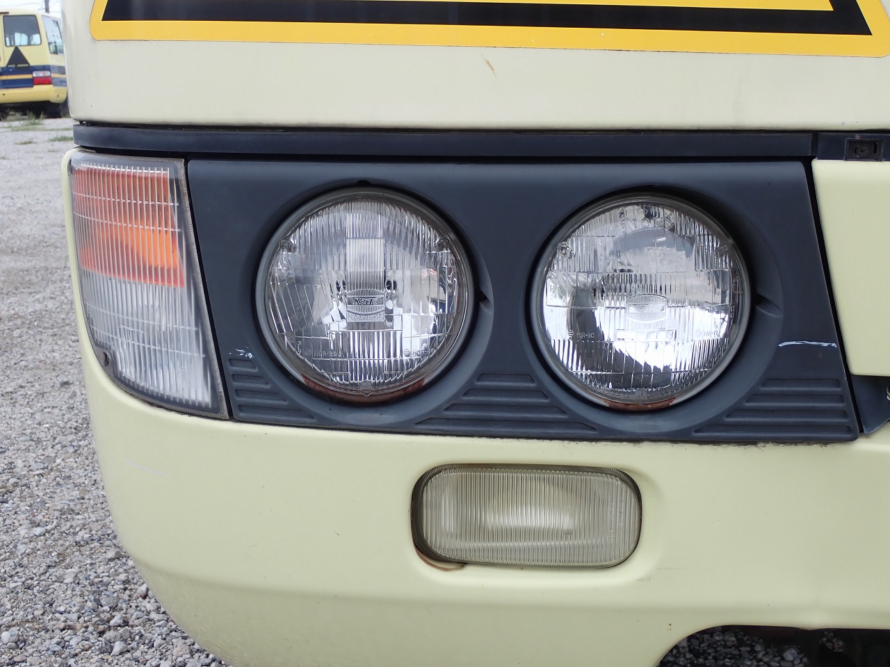 MITSUBISHI Rosa