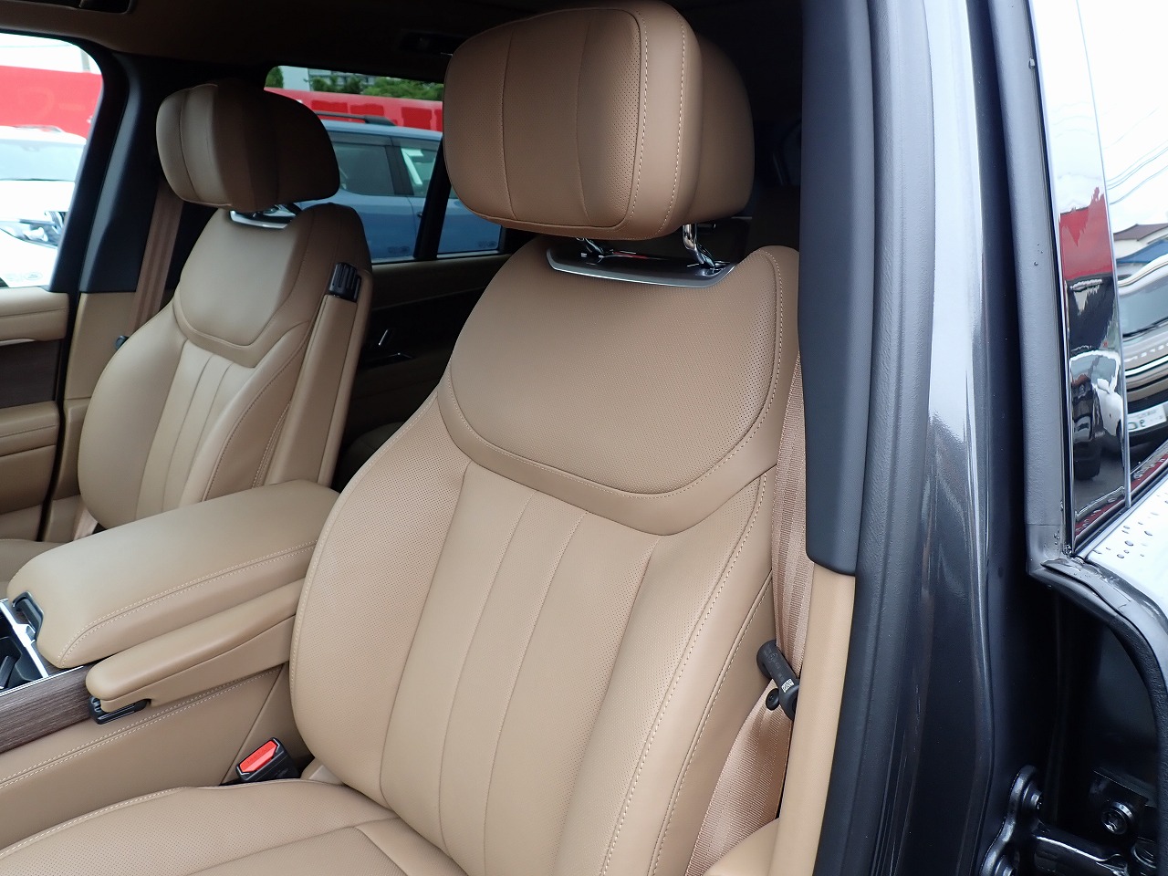 LAND ROVER RANGE ROVER