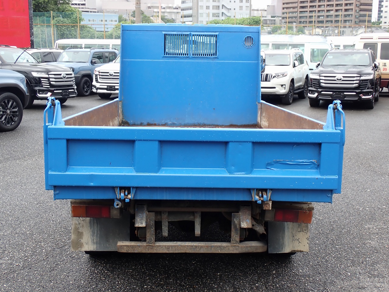 MITSUBISHI Canter