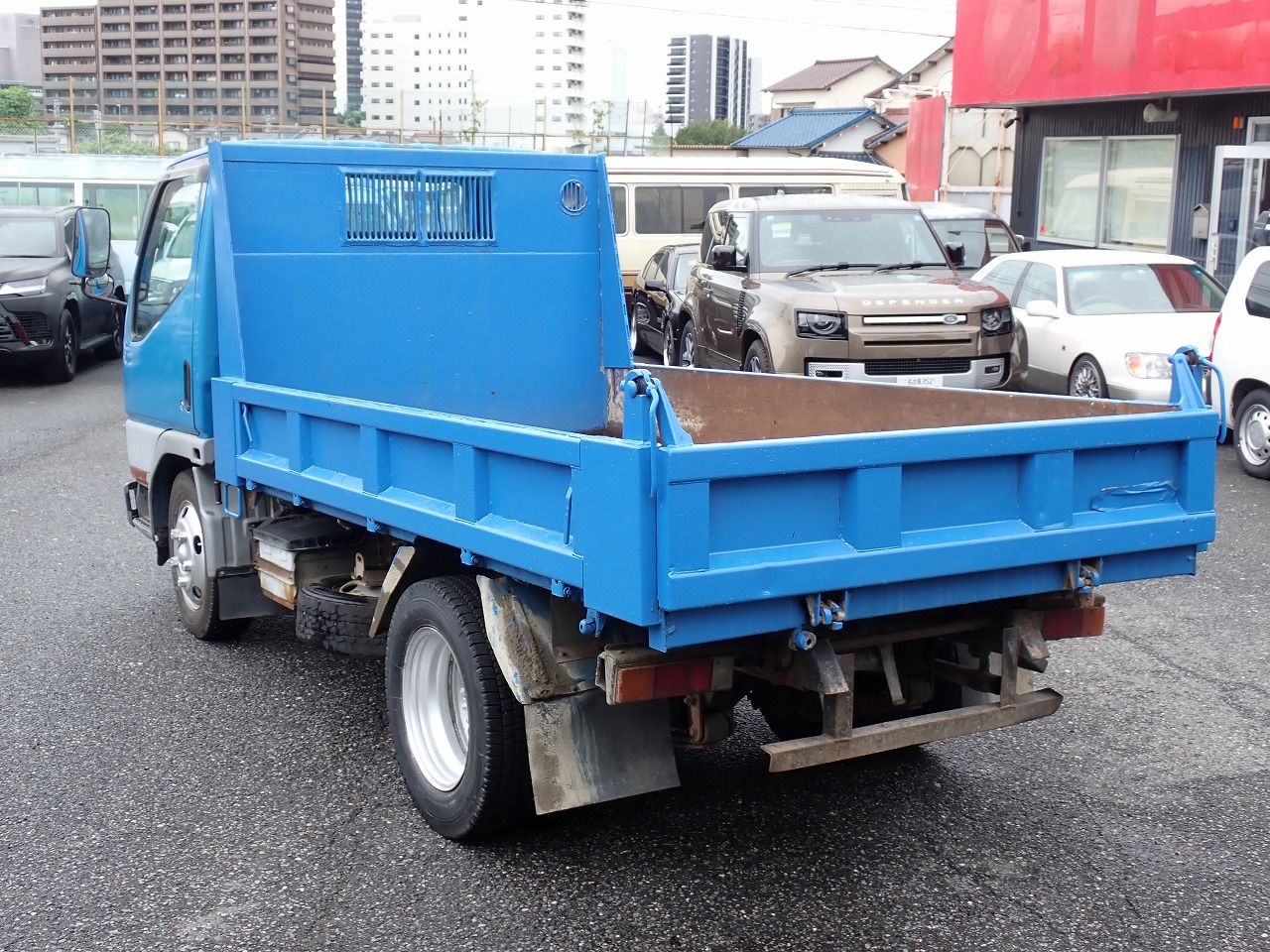 MITSUBISHI Canter