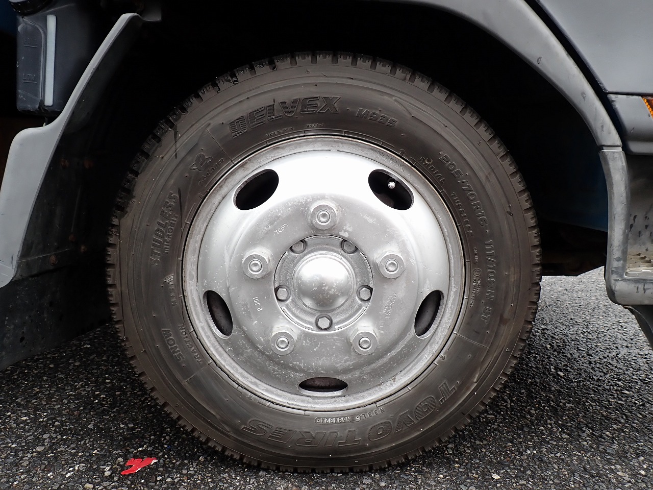MITSUBISHI Canter