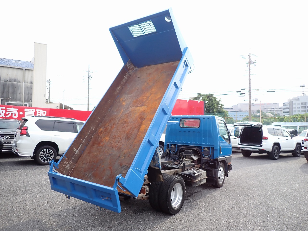 MITSUBISHI Canter
