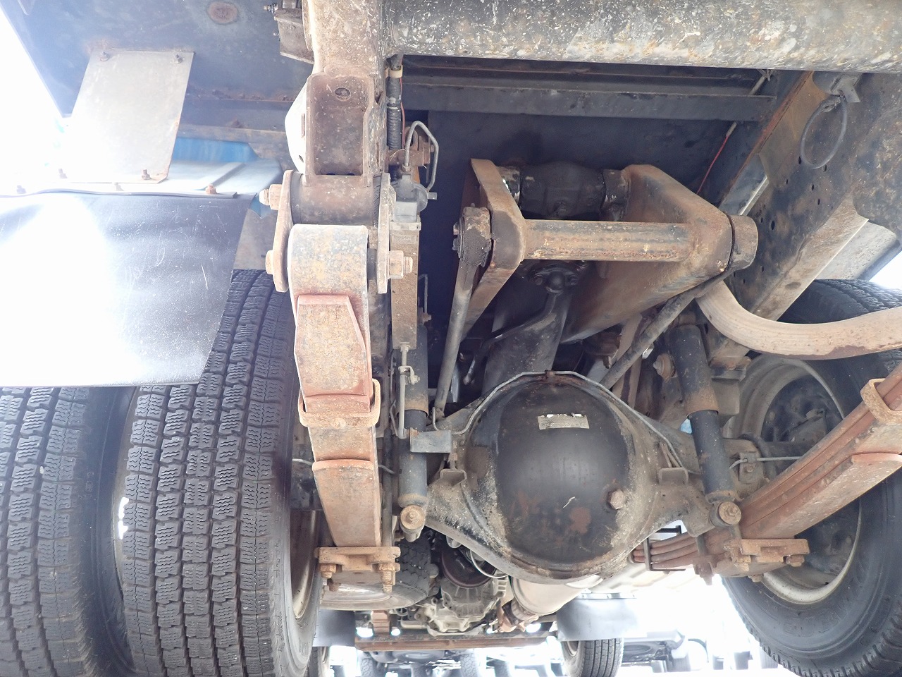 MITSUBISHI Canter