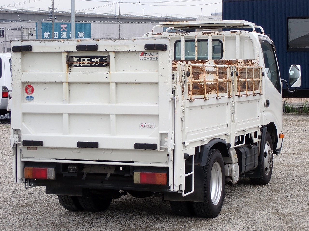 HINO Dutro
