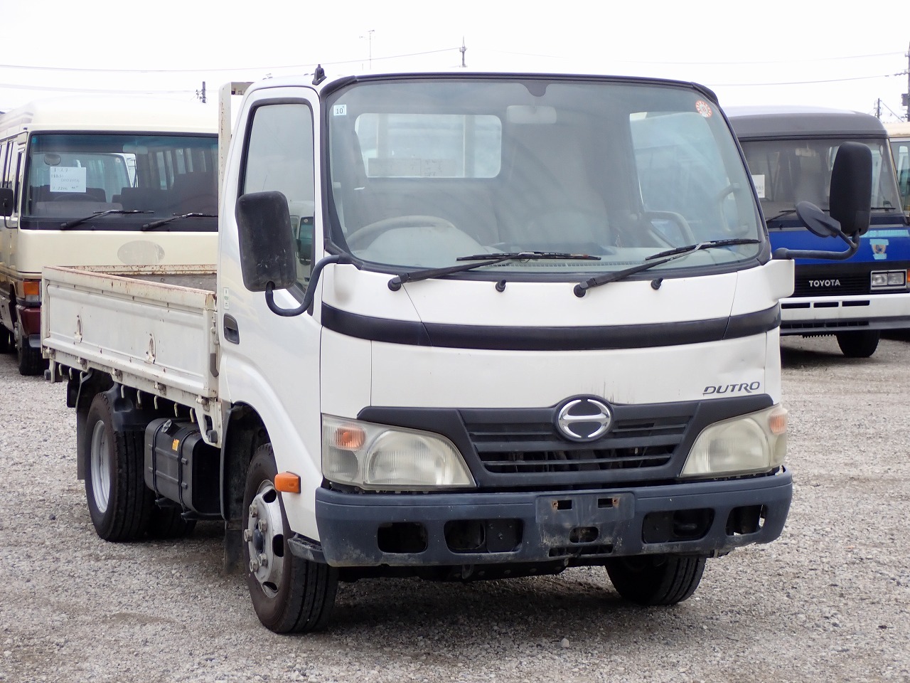 HINO Dutro